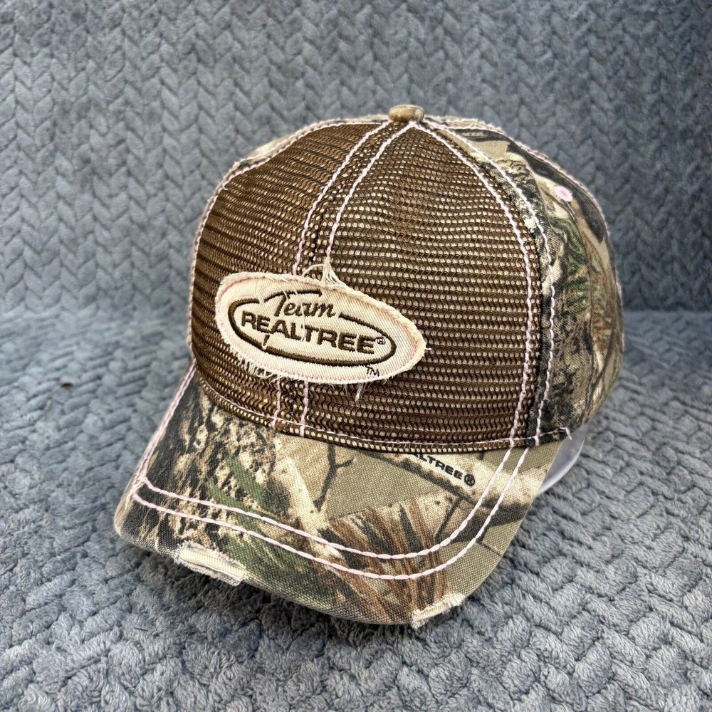 Team Realtree Paramount Outdoors Adjustable OS Camo Pink Mesh Trucker Hat